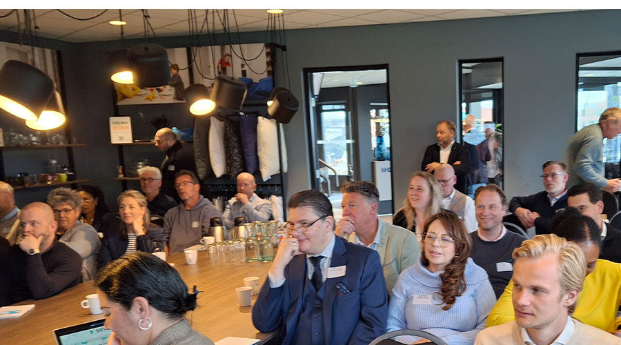 De druk bezochte ledenvergadering bij SIEV.
